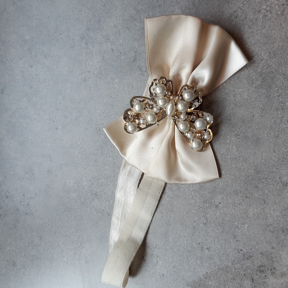 Satin Bow Headband - Picture 1 of 4